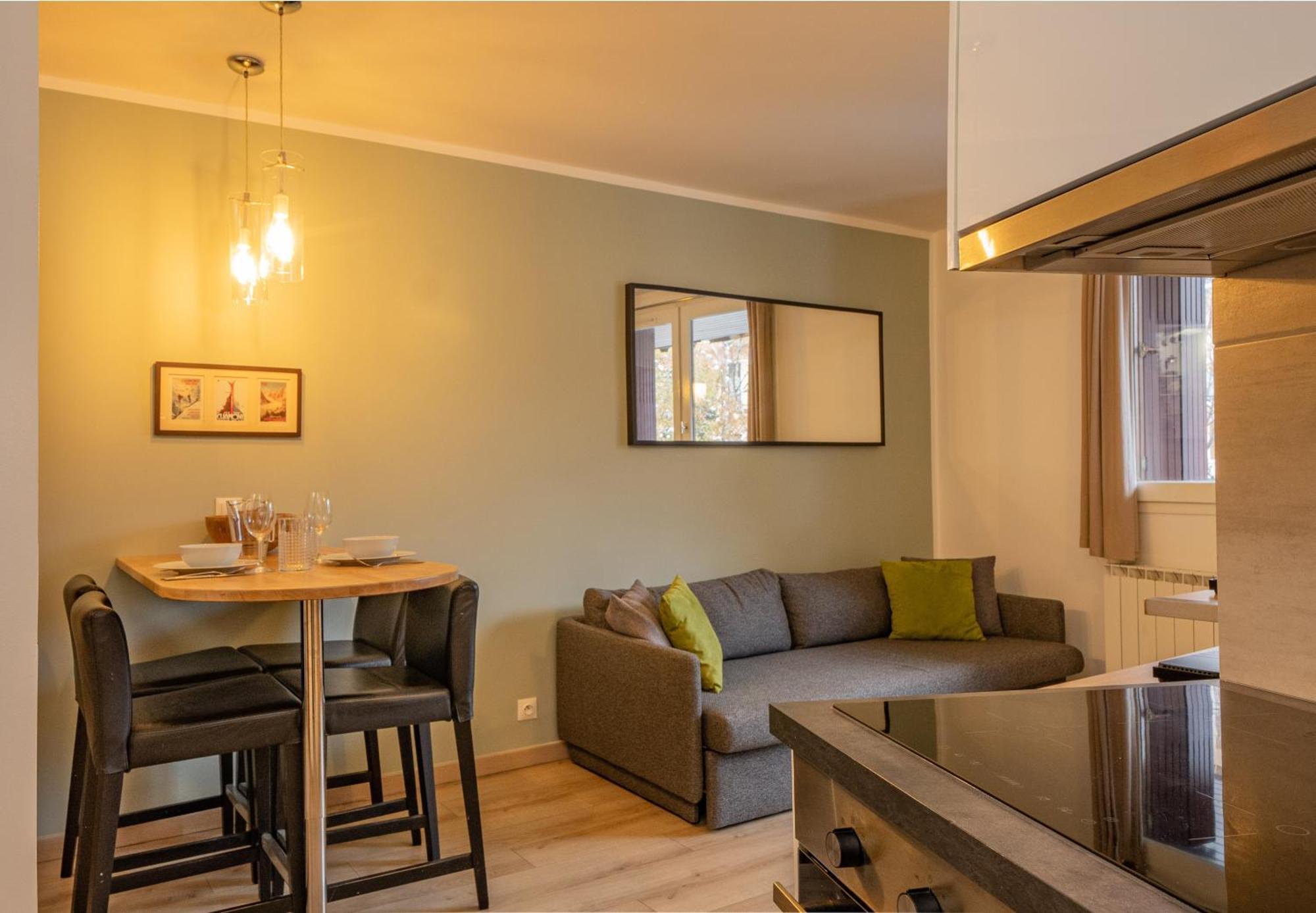 Apartment Lognan 1 - A Chamonix Mont Blanc Haven Exterior photo